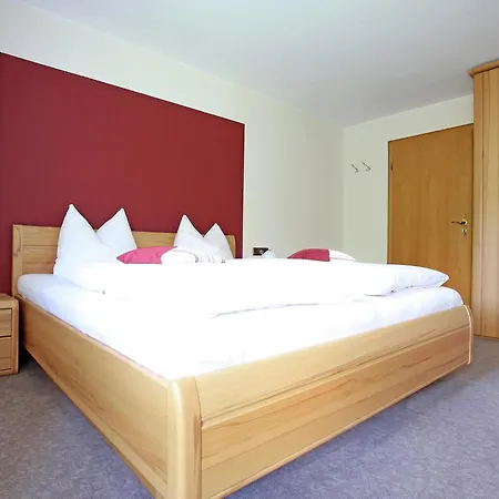 Flat In With Garden Шмалленберг