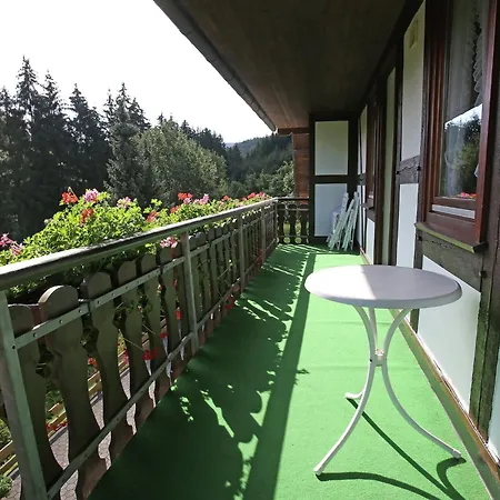 Flat In With Garden Шмалленберг