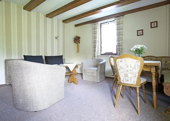 Appartement Flat In With Garden